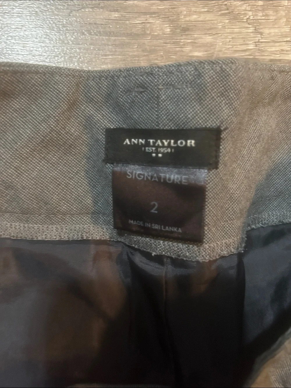Ann Taylor Women’s Pants Grey Straight-Leg Dress Pants Size 2